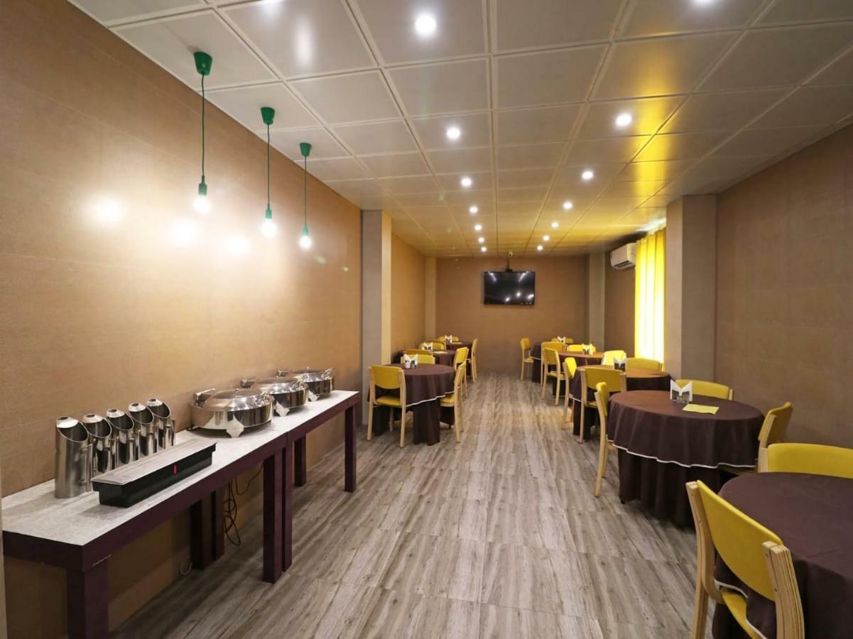 Ace Prime Hotel Greater Noida Exterior foto